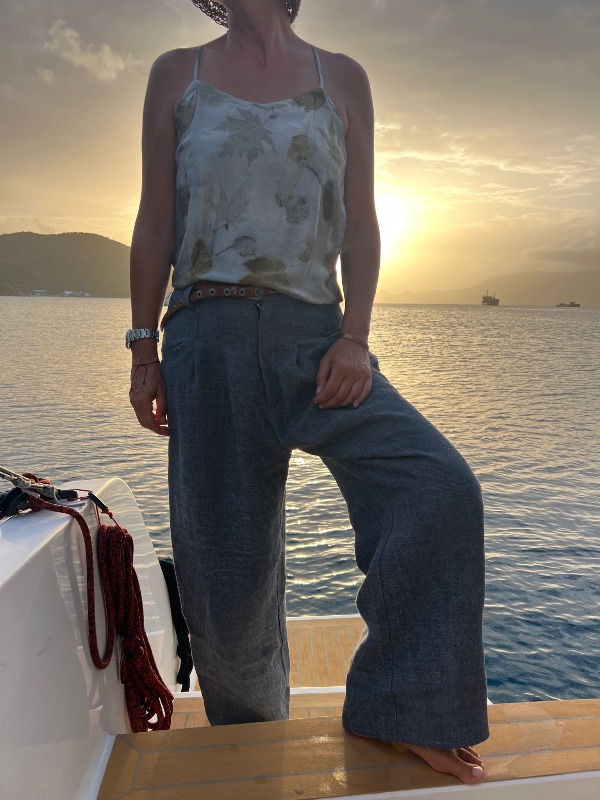 Tramonto — pantalone in lino grigio, archivio natuRa.Ely